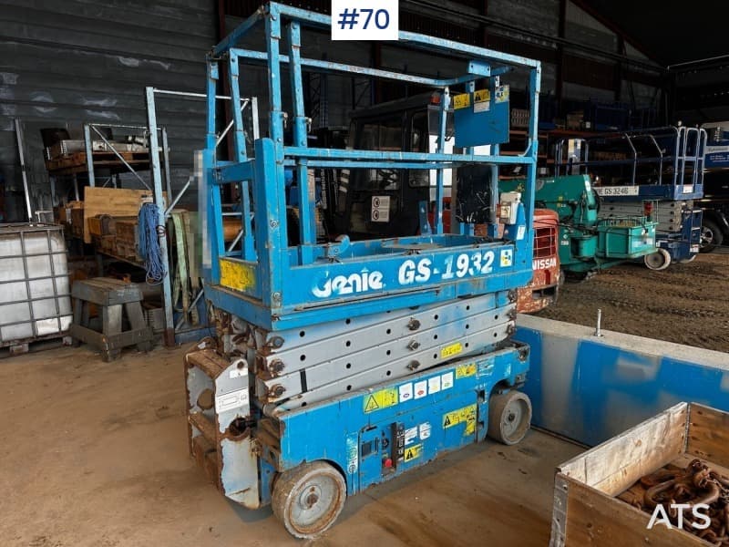 2008 Genie GS 1932 Scissor Lift. Delivered certified.